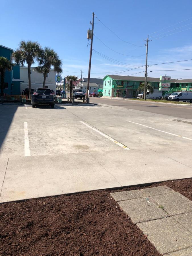 Motel Admiral'S Quarters Kure Beach Zewnętrze zdjęcie