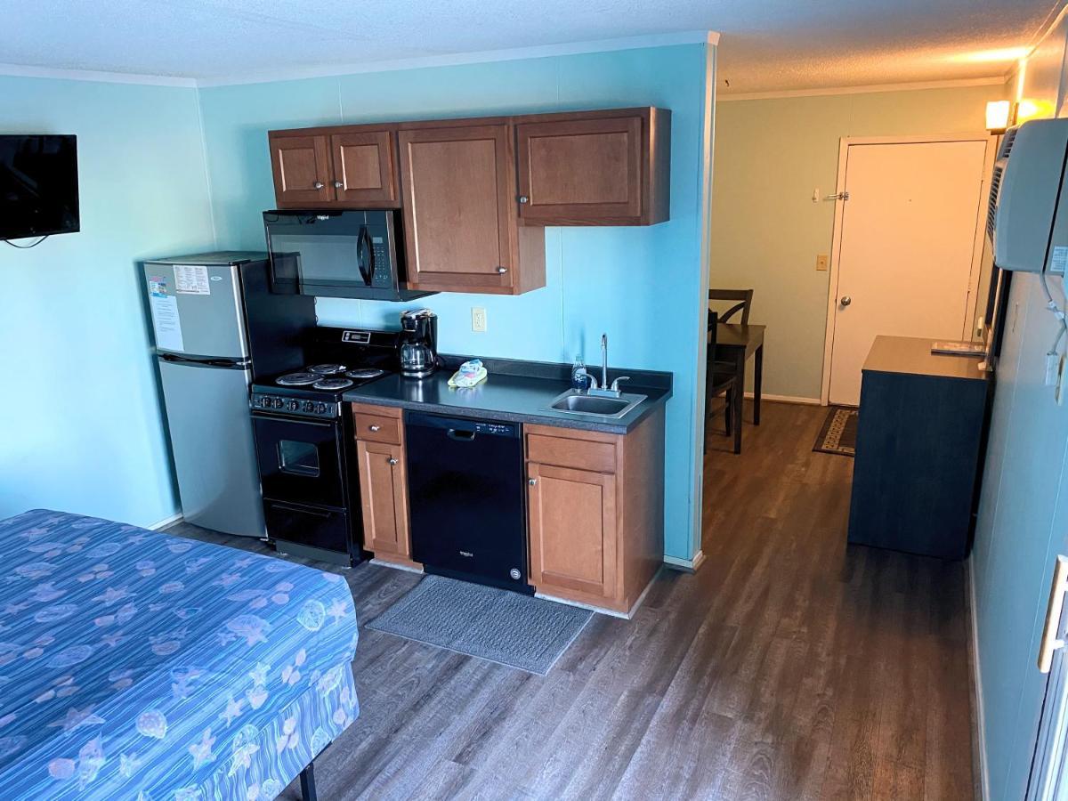 Motel Admiral'S Quarters Kure Beach Zewnętrze zdjęcie