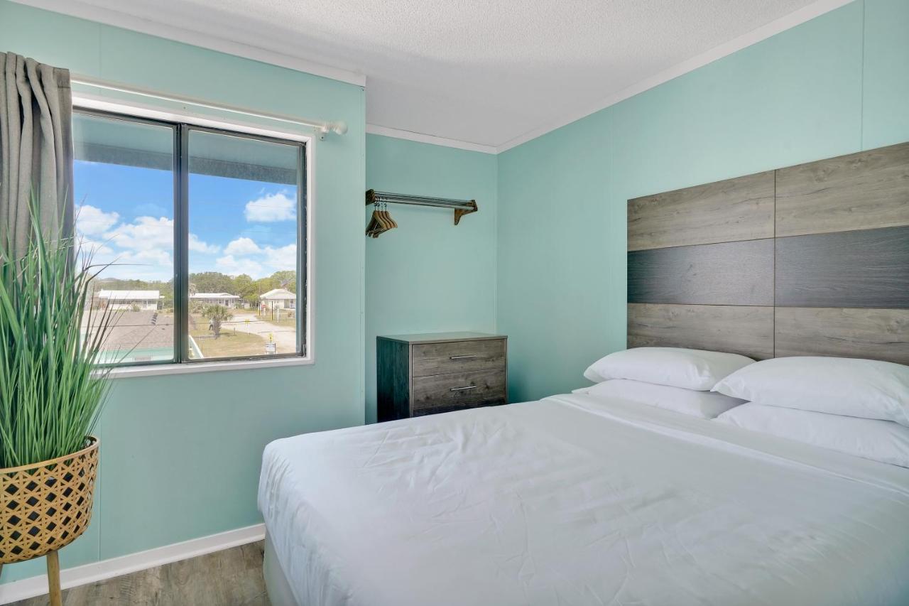 Motel Admiral'S Quarters Kure Beach Zewnętrze zdjęcie