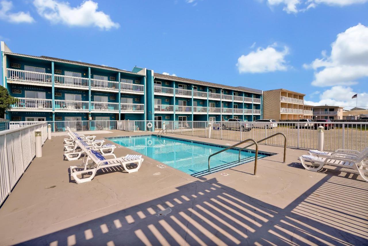 Motel Admiral'S Quarters Kure Beach Zewnętrze zdjęcie